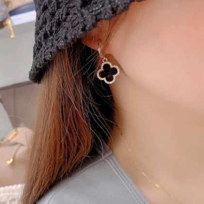 Clover Earrings - Medium 15mm