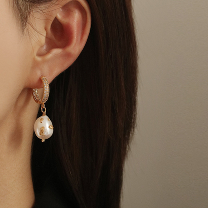 Empreinte D'amour 18K Gold Plated Marloc Pearl Earring