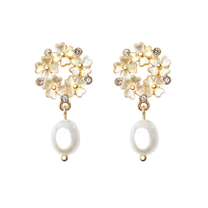 Flower Earring With Pearl