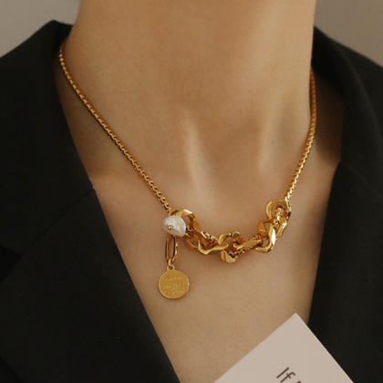 Empreinte D'amour 18K Gold Plated Marloc Q Necklace With Pearl